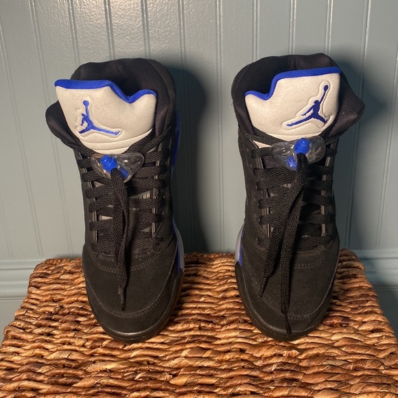 Blue racer jordan 5’s - Picture 2 of 5